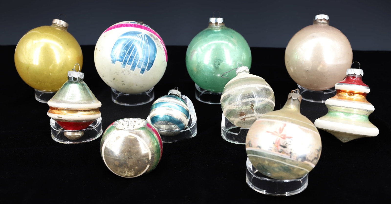 LOT OF VINTAGE CHRISTMAS ORNAMENTS: (10) VARIOUS ORNAMENTS, SOME MRKD. SHINY BRITE AND MADE IN USA. LARGEST 3 3/4" D. PLEASE READ CAREFULLY - THIS IS AN ONLINE ONLY AUCTION -Terms for Purchasing and Shipping of Auction Items. Please rea