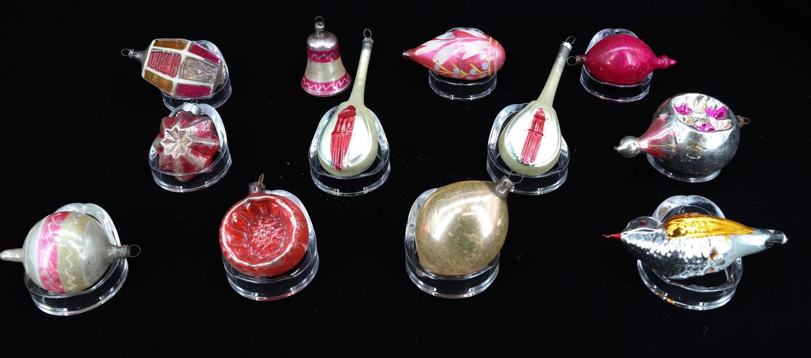 LOT OF VINTAGE GLASS CHRISTMAS ORNAMENTS (1 of 4)