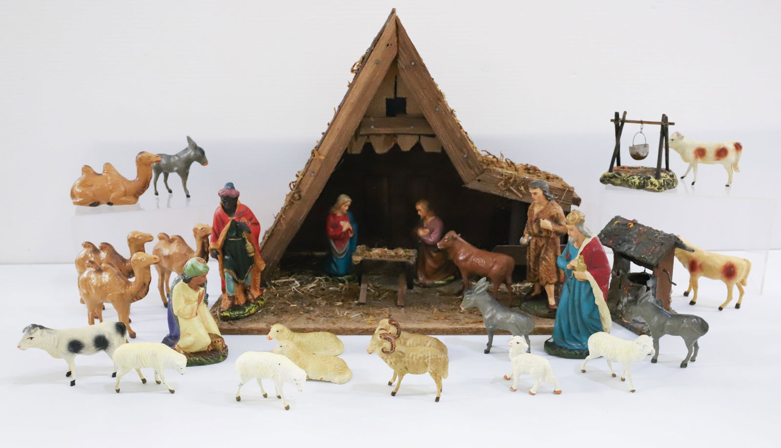 VINTAGE CHRISTMAS MANGER SCENE, CRECHE (1 of 12)