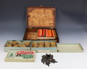 LOT OF VINTAGE CHRISTMAS CANDLES