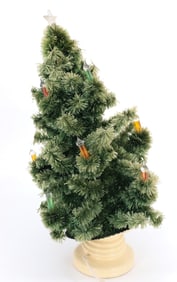 VINTAGE LIGHT-UP CHRISTMAS TREE