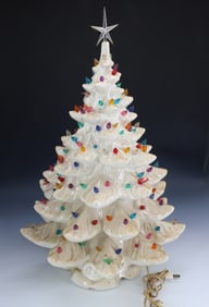 VINTAGE WHITE CERAMIC CHRISTMAS TREE