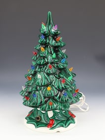 VINTAGE GREEN CERAMIC CHRISTMAS TREE