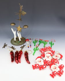 LOT OF VINTAGE / CONTEMPORARY CHRISTMAS DECORATIONS