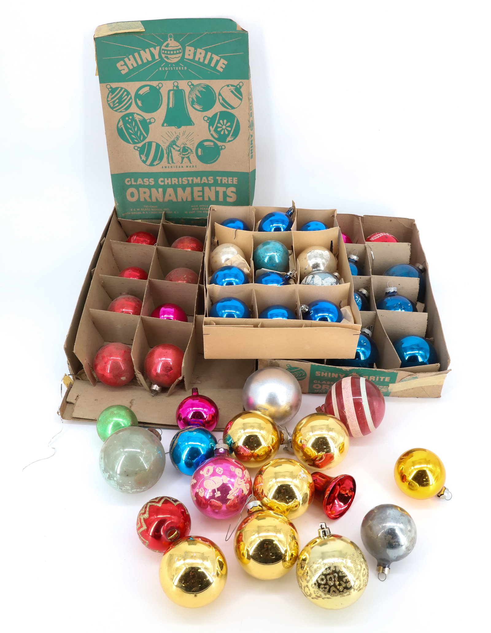 LOT OF VINTAGE CHRISTMAS ORNAMENTS: (50+) VARIOUS COLOR / SIZE BALLS. SOME SHINY BRITE. PLEASE READ CAREFULLY - THIS IS AN ONLINE ONLY AUCTION -Terms for Purchasing and Shipping of Auction Items. Please read carefully before bidding. Ha