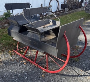 19TH C. ANTIQUE COUNTRY SLEIGH