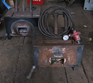 PR. 3-BURNER GAS FORGE