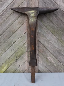 T-STAKE / ANVIL