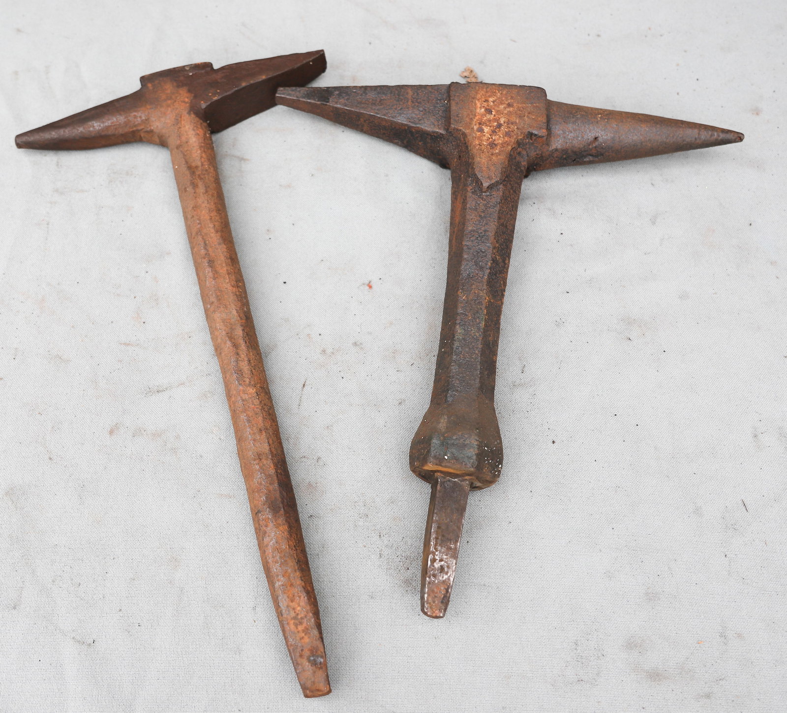 PR T-STAKE / ANVILS (1 of 3)