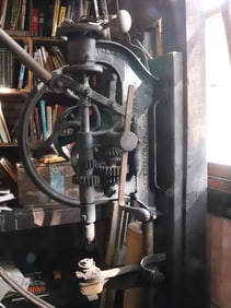 ANTIQUE CHAMPION DRILL PRESS