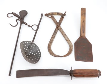 LOT OF IRON KITCHEN ITEMS