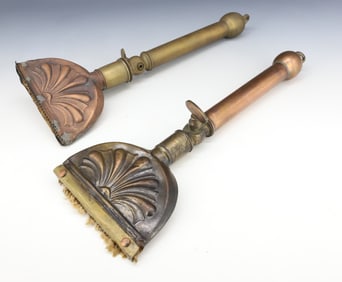 (2) ENGLISH  HORSE GROOMING TOOLS