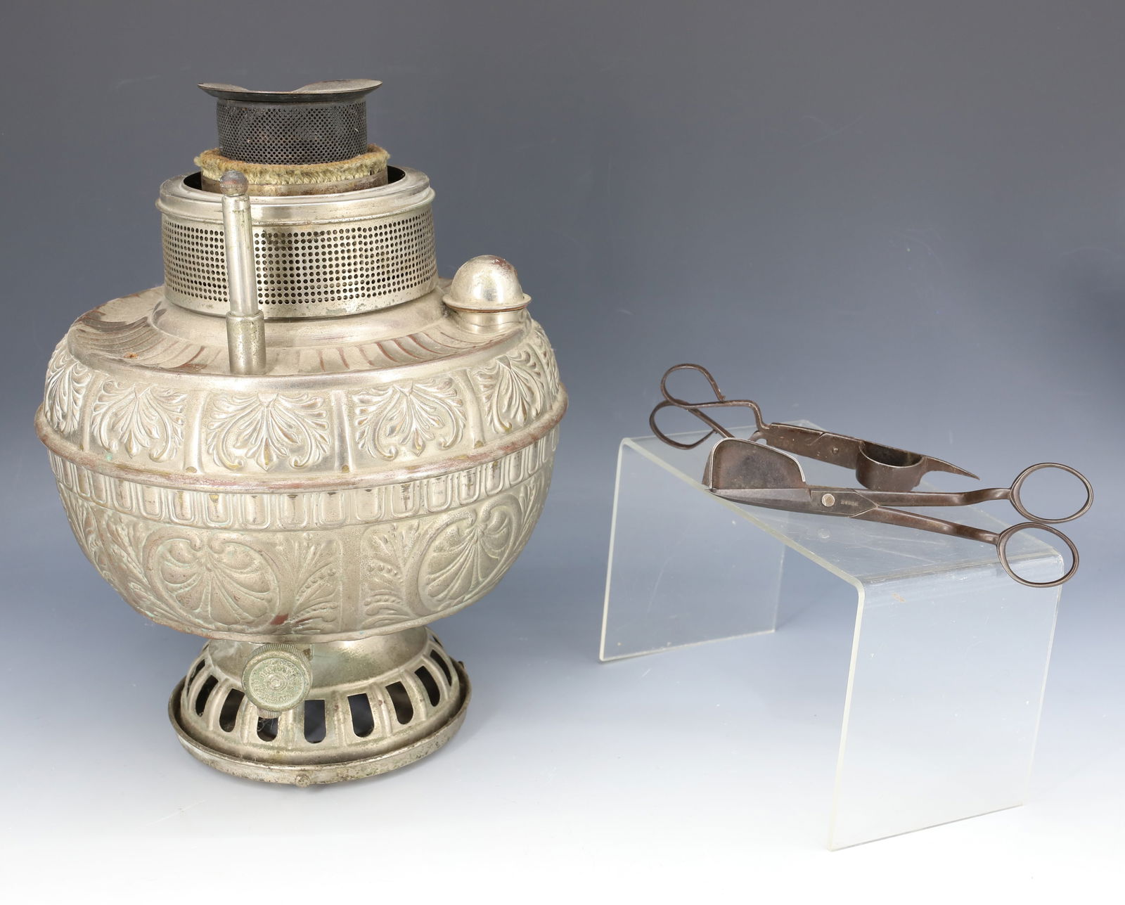 EMBOSSED KEROSENE BASE AND SNUFFERS (1 of 5)