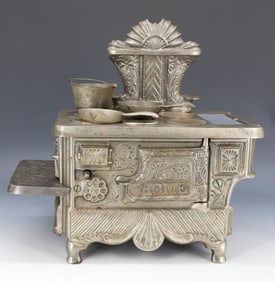 "ACME" MINIATURE TOY STOVE
