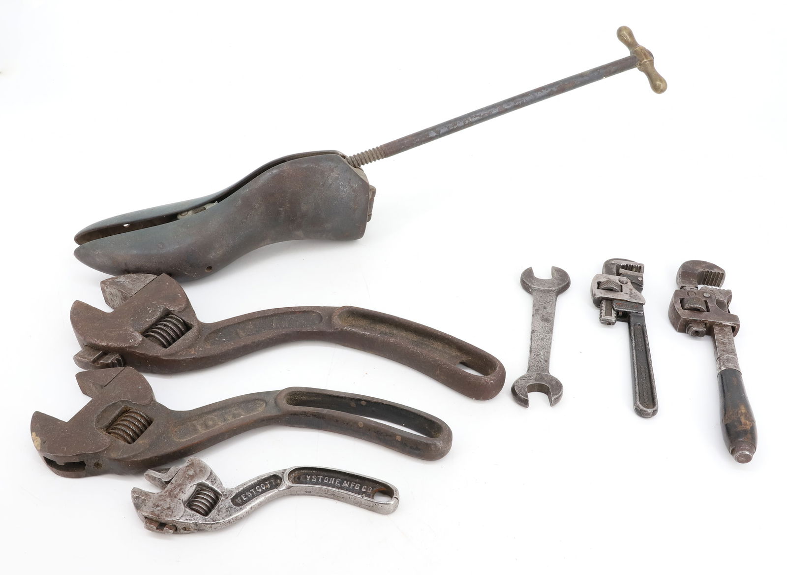 LOT OF ANTIQUE WRENCHES AND MORE (1 of 6)