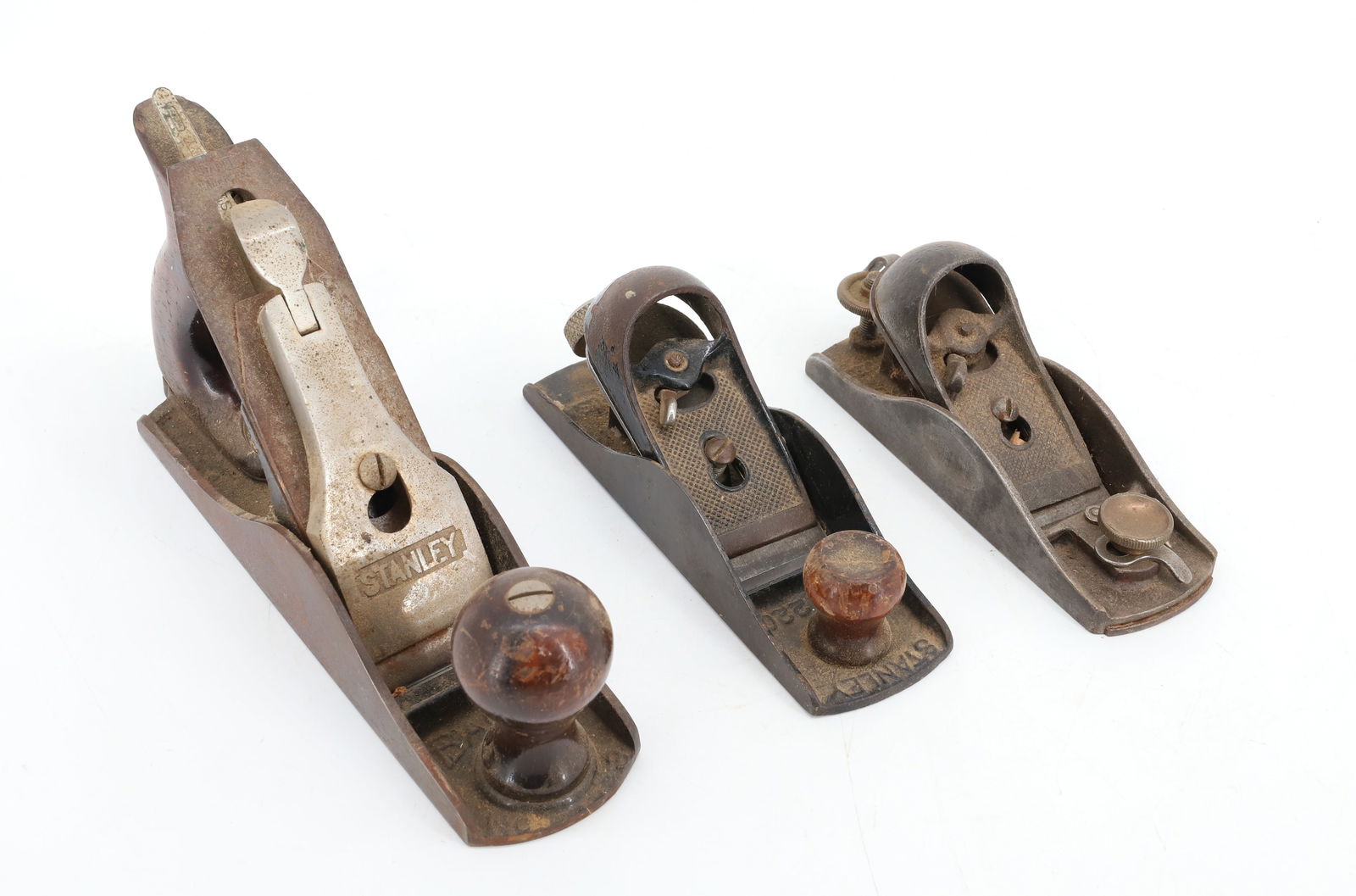 LOT OF STANLEY AND MILLERS FALLS PLANES (1 of 5)