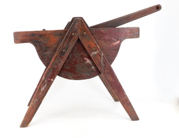 CHILD'S WOODEN WASHING MACHINE