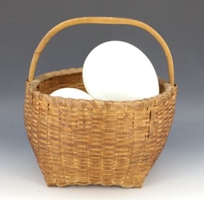 GATHERING BASKET WITH GLASS EGGS