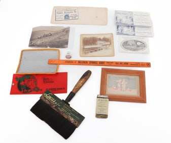 LOT OF VINTAGE ADVERTISING ITEMS