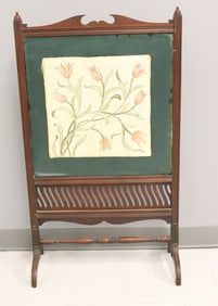 VICTORIAN ERA FIRE SCREEN