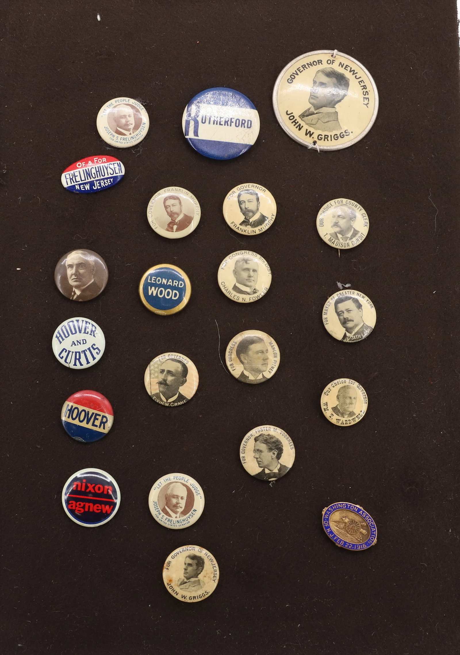 LOT OF NEW JERSEY POLITICAL PINS, BUTTONS: VARIOUS SIZE PINS FOR NJ GOVERNOR, CONGRESS, MAYOR, PRESIDENT AND MORE. 7/8" TO 1 3/4" DIAMETERS. PLEASE READ CAREFULLY - Terms for Purchasing and Shipping of Auction Items. Please read carefully befo