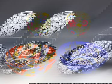 LOT OF JAPANESE AND CHINESE PORCELAIN