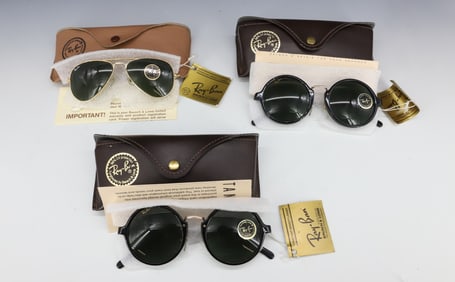 LOT OF VINTAGE RAY-BAN SUNGLASSES