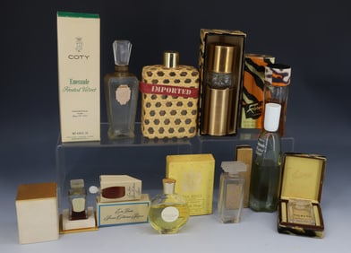 LOT OF VINTAGE PERFUMES AND BOTTLES
