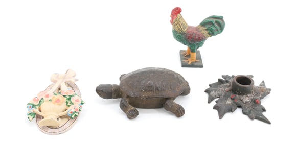 LOT OF VINTAGE CAST IRON ITEMS