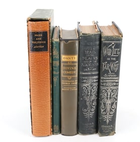 (5) VINTAGE BOOKS