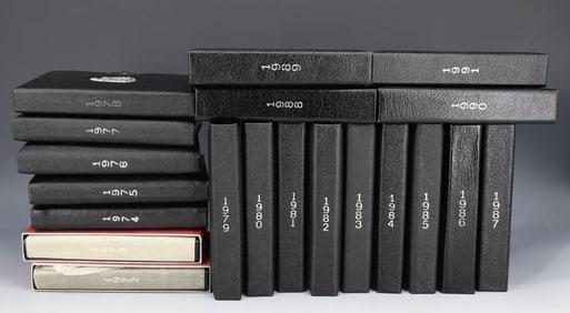 ROYAL CANADIAN MINT SETS