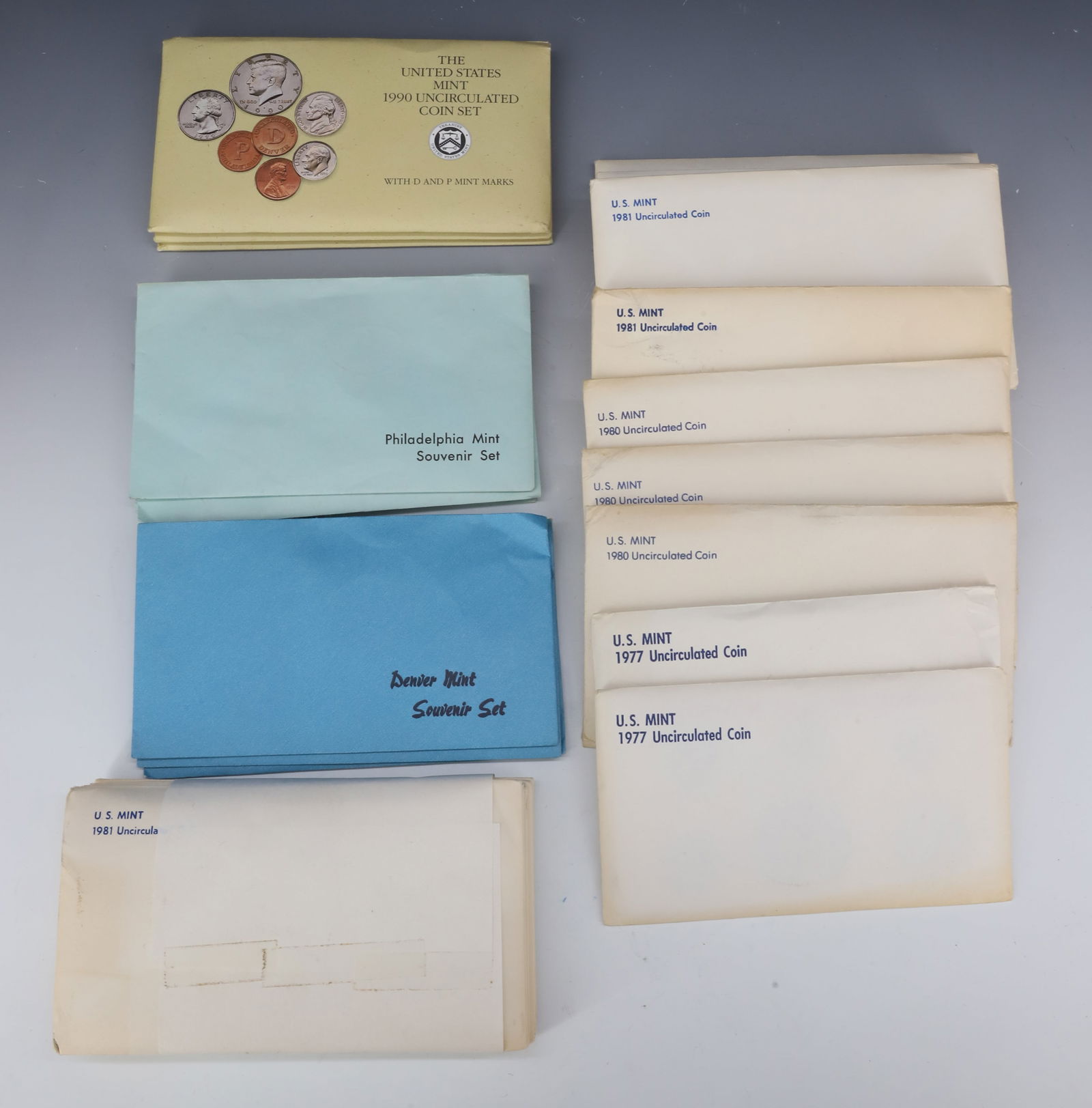 LARGE LOT OF UNITED STATES MINT COIN SETS (1 of 4)