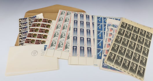 LOT OF EARLY U.S. STAMPS