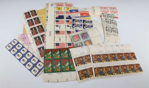 LOT OF EARLY U.S. STAMPS