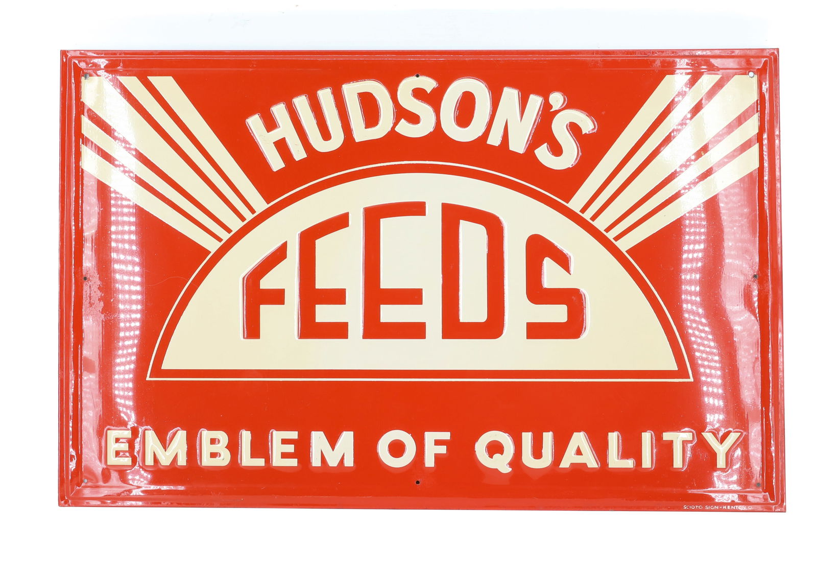 TIN "HUDSON'S FEEDS" ADVERTISING SIGN: PAINTED AND EMBOSSED METAL "EMBLEM OF QUALITY". MRKD. SCIOTO SIGN - KENTON, O. 15" X 23 1/2". PLEASE READ CAREFULLY - Terms for Purchasing and Shipping of Auction Items. Please read carefully before b