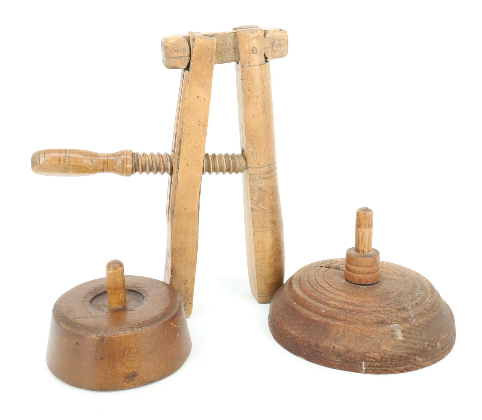 WOODEN HAT STRETCHER AND BASES (1 of 4)