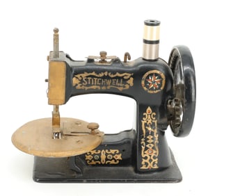 STITCHWELL CHILD'S SEWING MACHINE