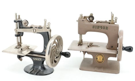 (2) SINGER TOY SEWING MACHINES