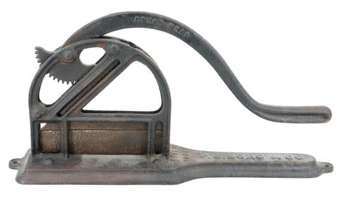 P.J. SORG & CO CAST IRON TOBACCO CUTTER