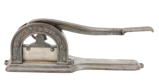 QUEEN CAST IRON TOBACCO CUTTER