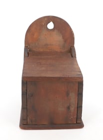 PRIMITIVE WOODEN SALTBOX