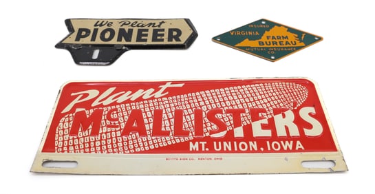 LOT OF ADVERTISING LICENSE PLATE TOPPERS