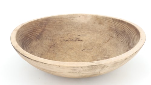 FOOTED WOODEN BOWL