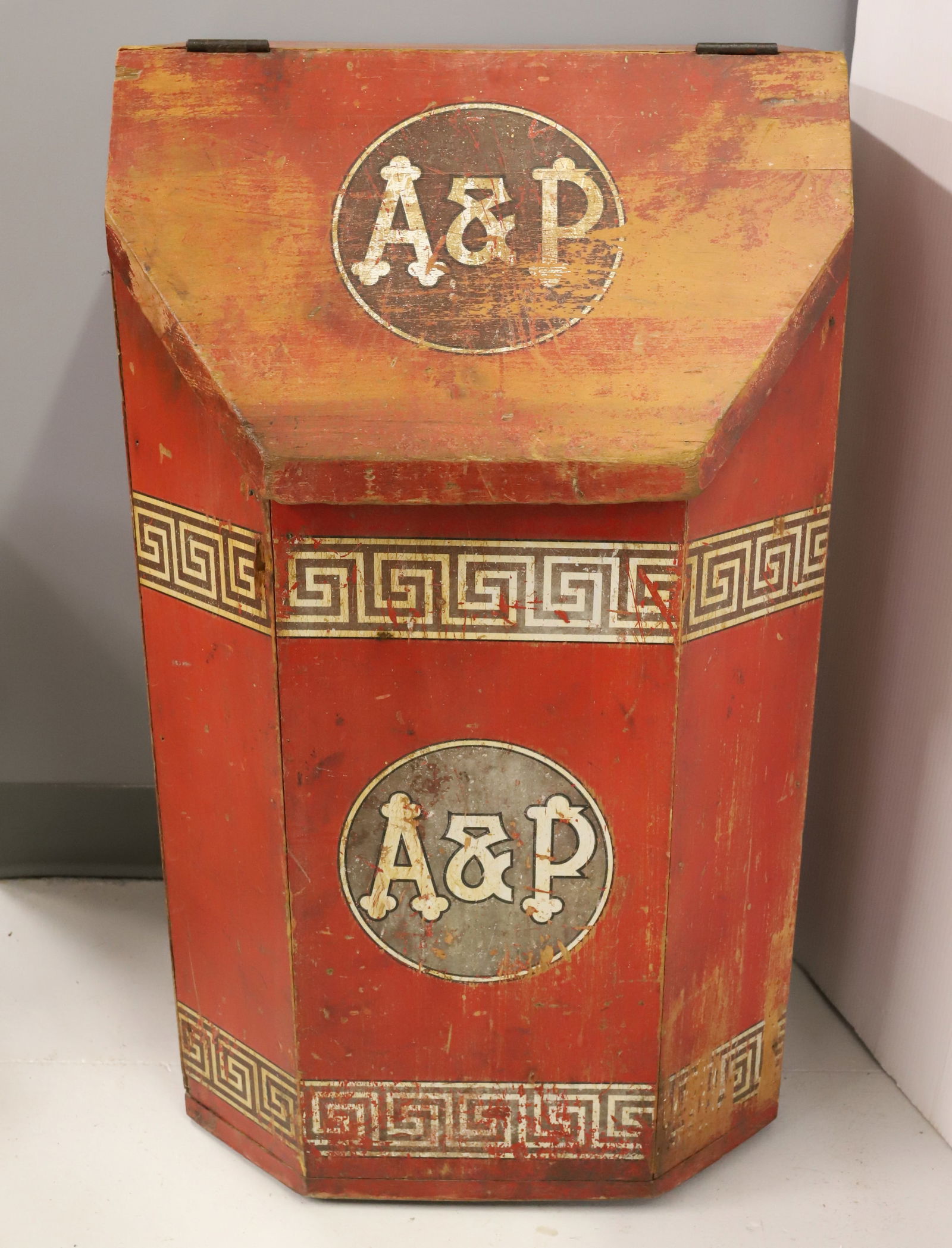 PAINTED "A&P" GENERAL STORE BIN: RED PAINTED SURFACE WITH LOGO AND GREEK KEY DESIGN. 30 1/4" X 18" X 18". PLEASE READ CAREFULLY - Terms for Purchasing and Shipping of Auction Items. Please read carefully before bidding. Hartzell̵