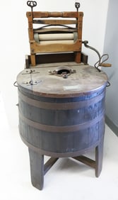 HIBBARD SPOTLESS WOODEN WASHING MACHINE