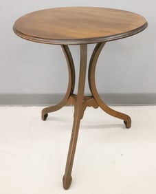 ICE CREAM PARLOR TABLE