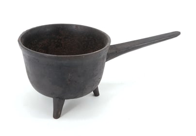 ANTIQUE TRIPOD POSNET