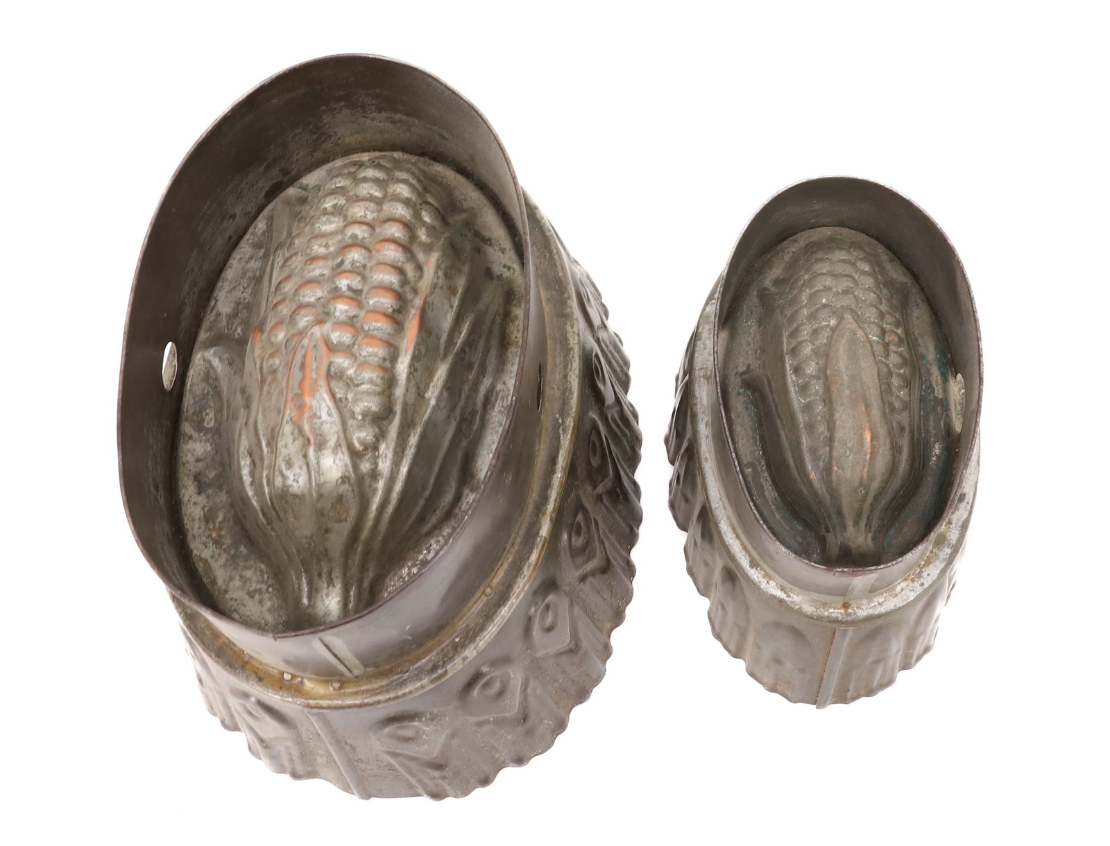 (2) TIN / COPPER "CORN" FOOD MOLDS: 5 1/4" TO 7" LENGTHS. PLEASE READ CAREFULLY - Terms for Purchasing and Shipping of Auction Items. Please read carefully before bidding. Hartzell’s Auction Gallery. Hartzell's Auction Gallery wil
