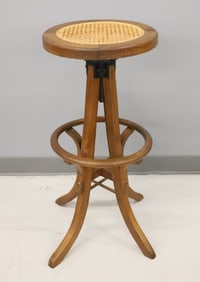 OAK REVOLVING STOOL