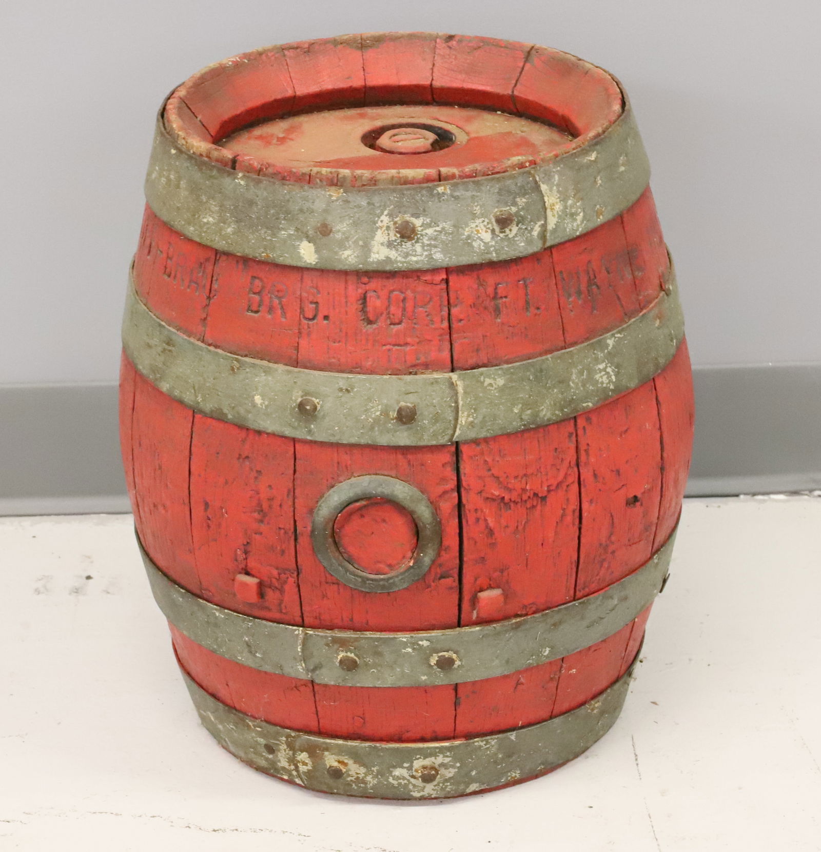 HOFF-BRAU PAINTED BEER KEG: WOOD WITH METAL BANDING. IMPRESSED NAME AND "FT. WAYNE, IND." AT TOP. 15 1/2" X 13". PLEASE READ CAREFULLY - Terms for Purchasing and Shipping of Auction Items. Please read carefully before bidding. H